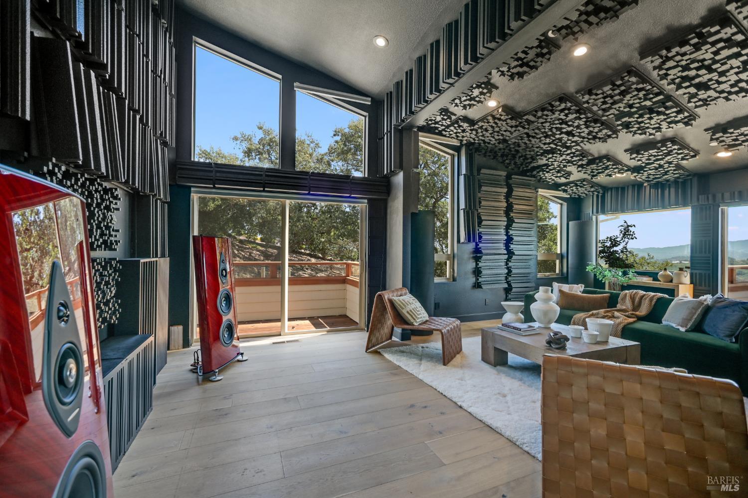 37 Nunes Drive Novato CA 94945
