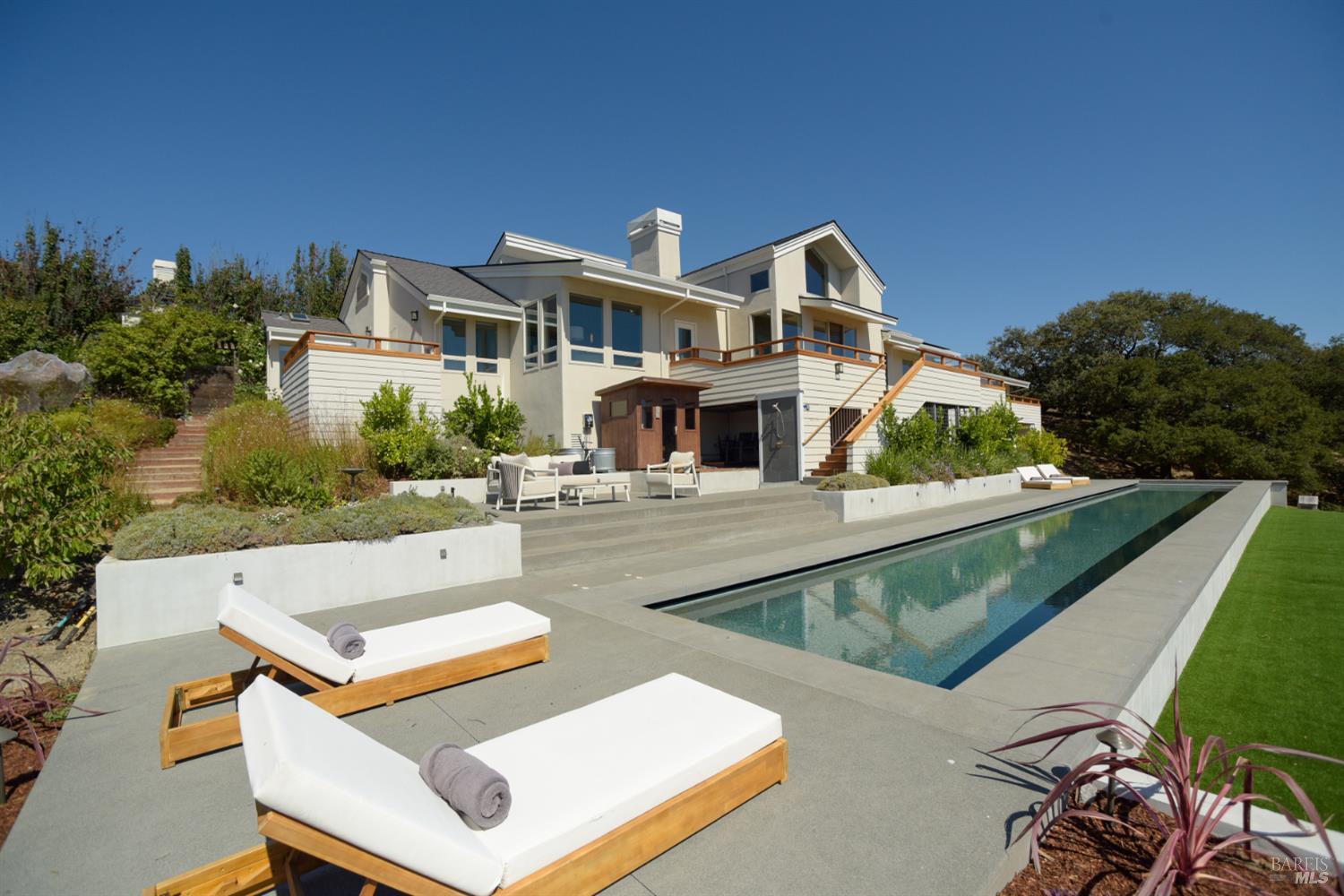 37 Nunes Drive Novato CA 94945