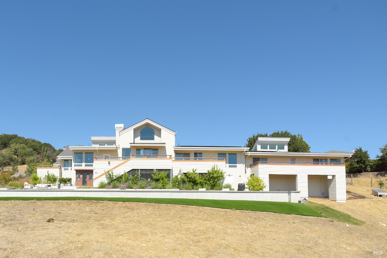 37 Nunes Drive Novato CA 94945