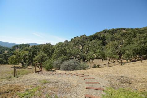 37 Nunes Drive Novato CA 94945