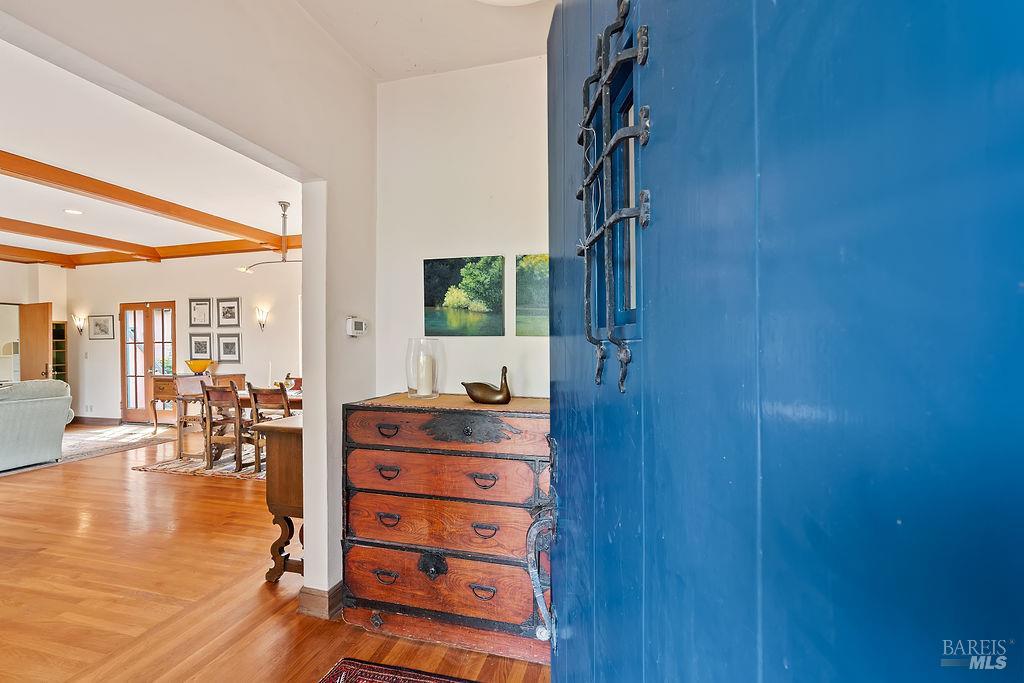 1212 N Fitch Mountain Road Healdsburg CA 95448