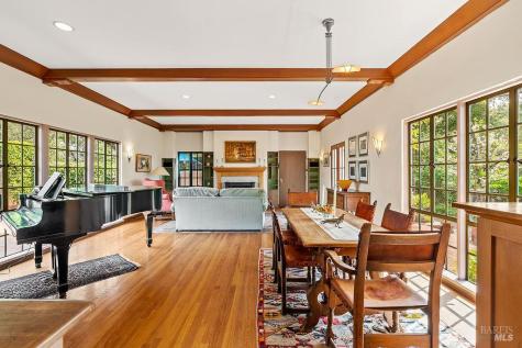 1212 N Fitch Mountain Road Healdsburg CA 95448