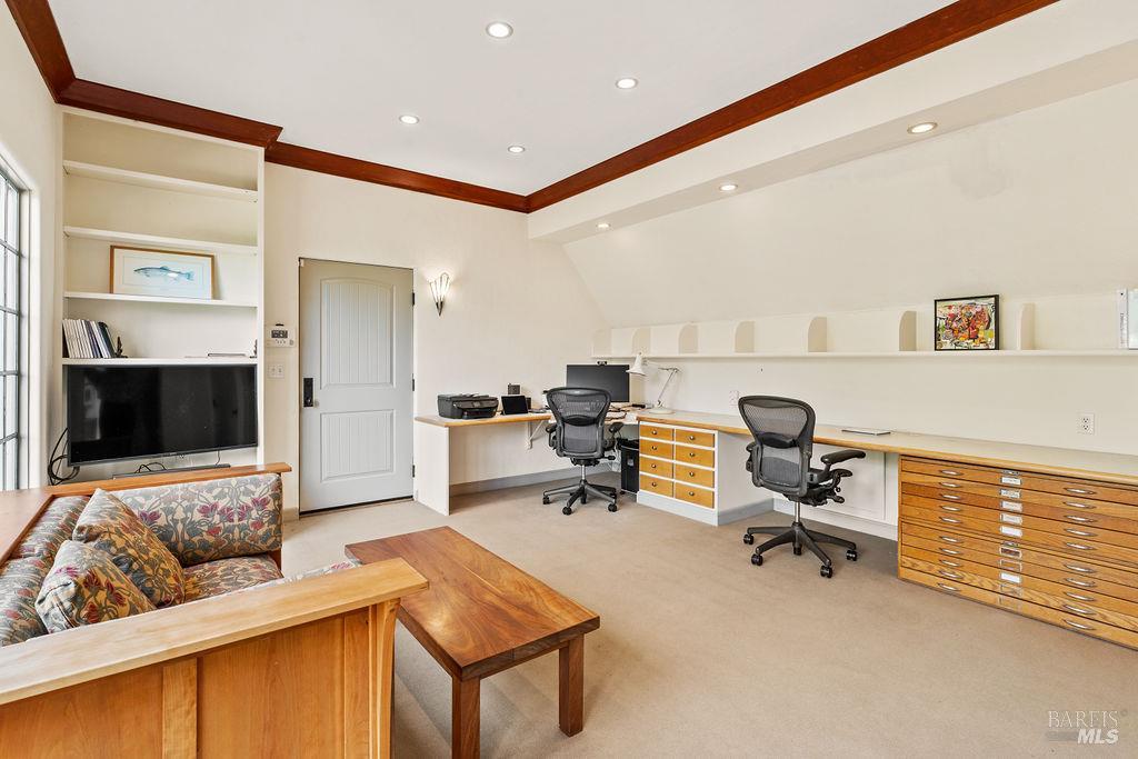 1212 N Fitch Mountain Road Healdsburg CA 95448