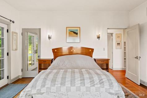 1212 N Fitch Mountain Road Healdsburg CA 95448