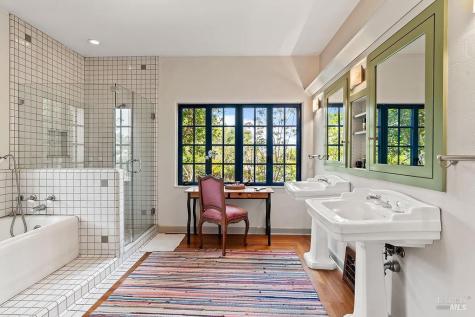 1212 N Fitch Mountain Road Healdsburg CA 95448