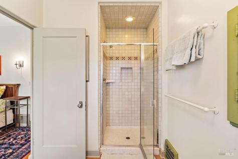 1212 N Fitch Mountain Road Healdsburg CA 95448