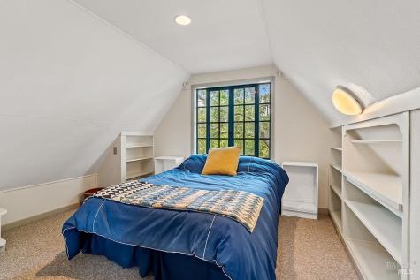 1212 N Fitch Mountain Road Healdsburg CA 95448