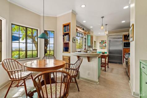 1212 N Fitch Mountain Road Healdsburg CA 95448
