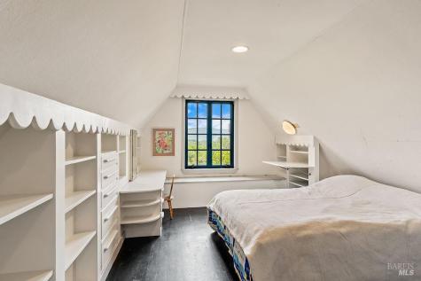 1212 N Fitch Mountain Road Healdsburg CA 95448