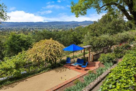 1212 N Fitch Mountain Road Healdsburg CA 95448