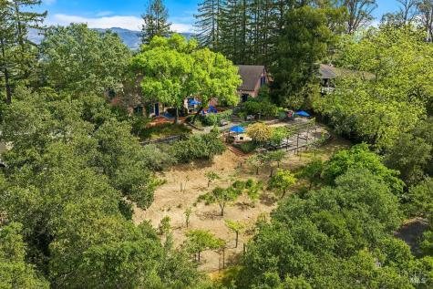 1212 N Fitch Mountain Road Healdsburg CA 95448