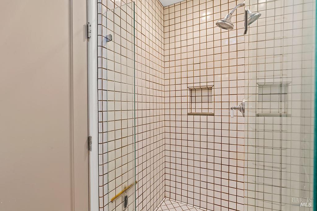 1212 N Fitch Mountain Road Healdsburg CA 95448