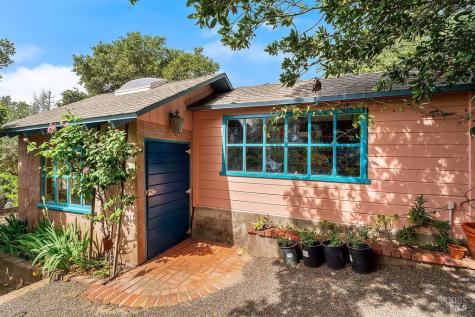 1212 N Fitch Mountain Road Healdsburg CA 95448