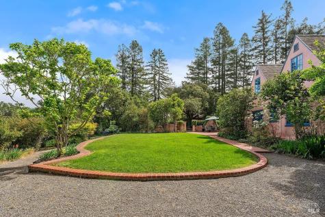 1212 N Fitch Mountain Road Healdsburg CA 95448