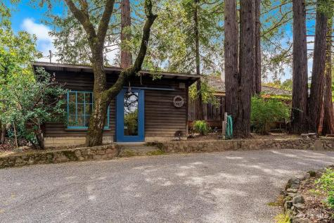 1212 N Fitch Mountain Road Healdsburg CA 95448