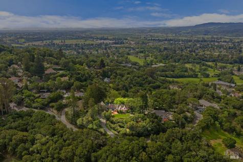 1212 N Fitch Mountain Road Healdsburg CA 95448