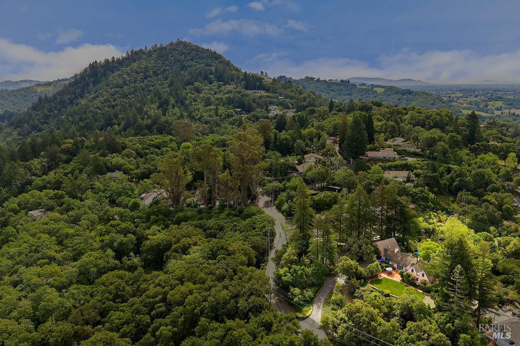 1212 N Fitch Mountain Road Healdsburg CA 95448