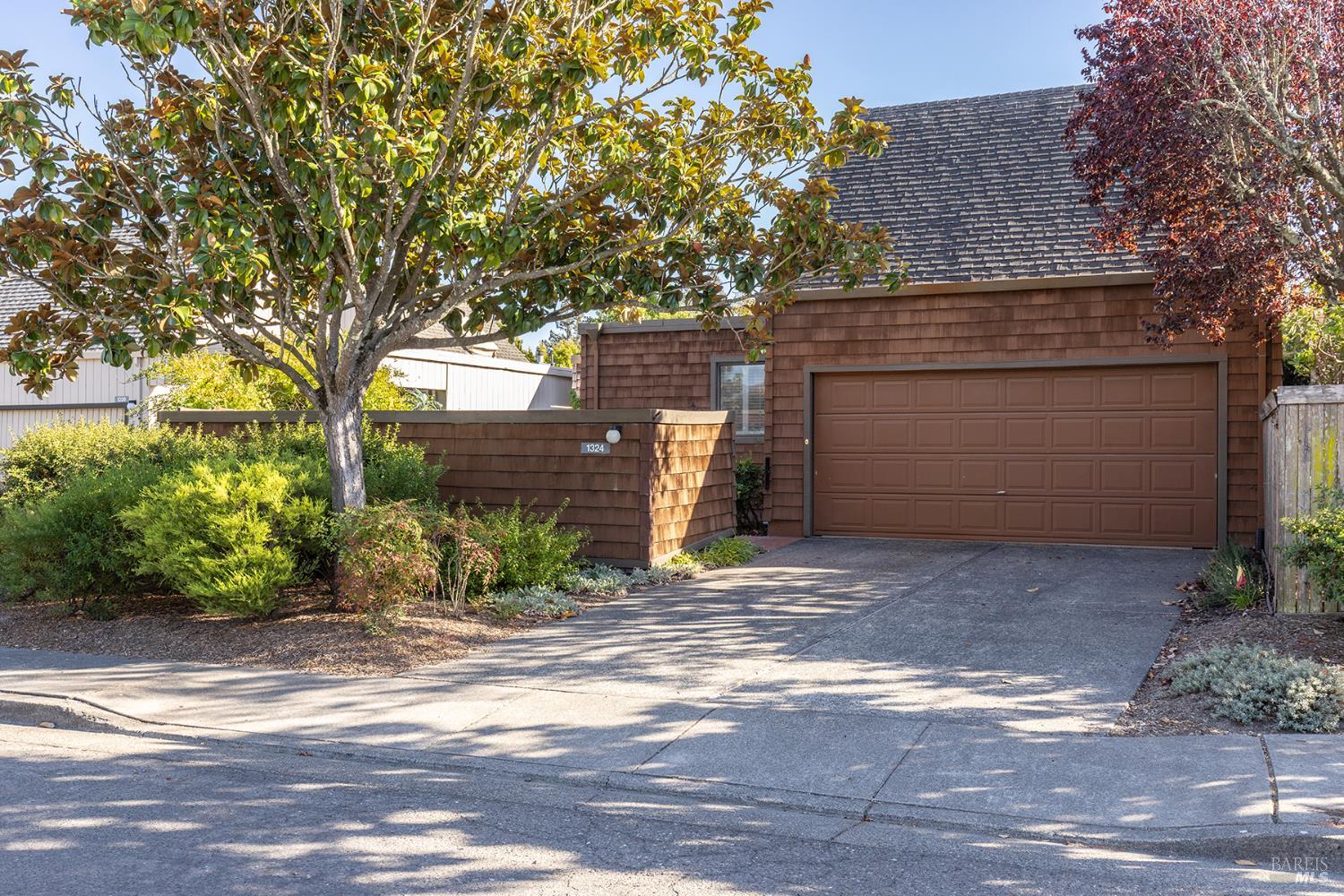 Sonoma CA, 1324 Avenida Sebastiani