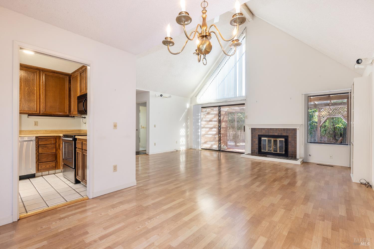 1324 Avenida Sebastiani Sonoma CA 95476