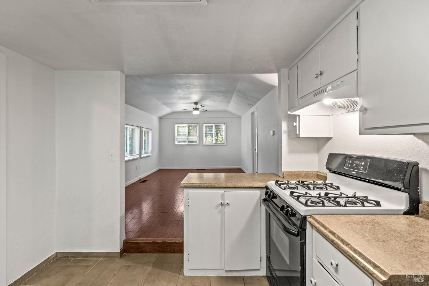 11 Lukens Place Angwin CA 94508