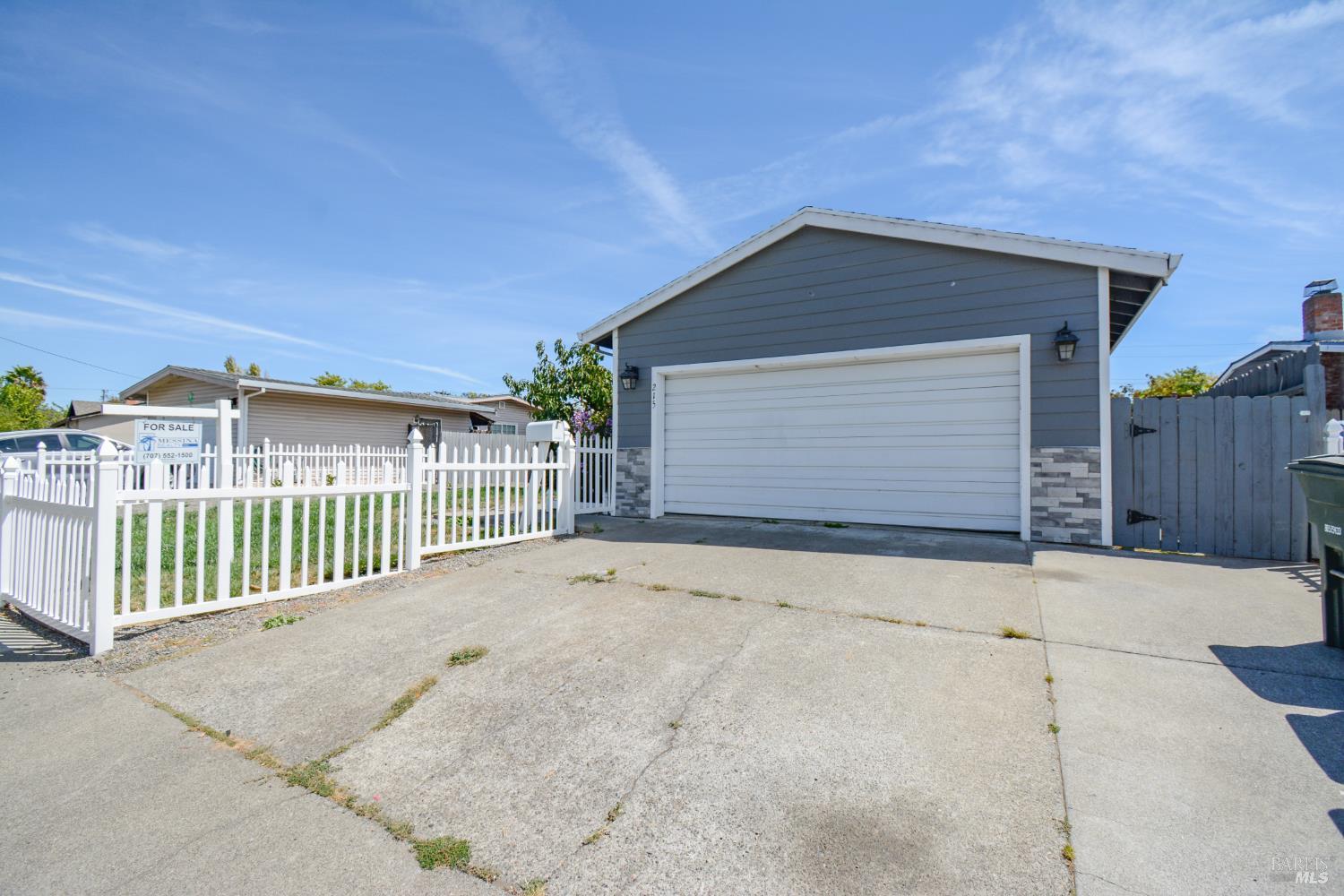 215 Rome Drive Vallejo CA 94589