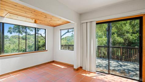 48 Manzanita Avenue Novato CA 94945