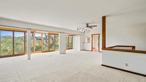 48 Manzanita Avenue Novato CA 94945