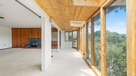 48 Manzanita Avenue Novato CA 94945