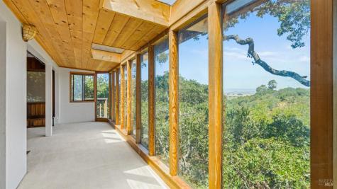 48 Manzanita Avenue Novato CA 94945