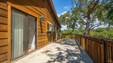 48 Manzanita Avenue Novato CA 94945