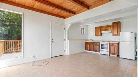 48 Manzanita Avenue Novato CA 94945