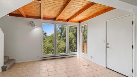 48 Manzanita Avenue Novato CA 94945