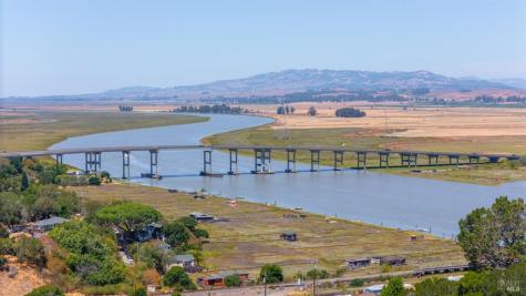 48 Manzanita Avenue Novato CA 94945