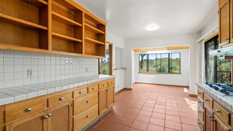 48 Manzanita Avenue Novato CA 94945