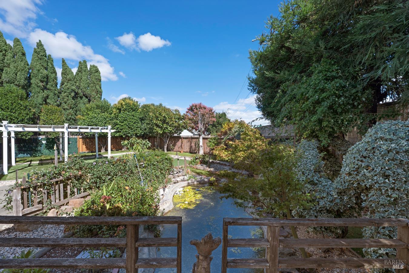 1008 Santa Clara Lane Petaluma CA 94954