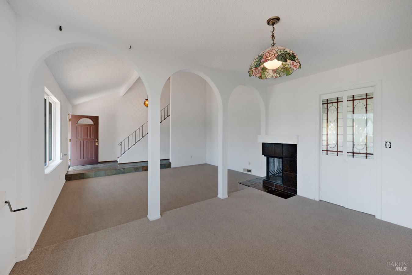 1008 Santa Clara Lane Petaluma CA 94954