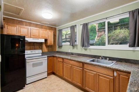 10987 Terrace Drive Forestville CA 95436