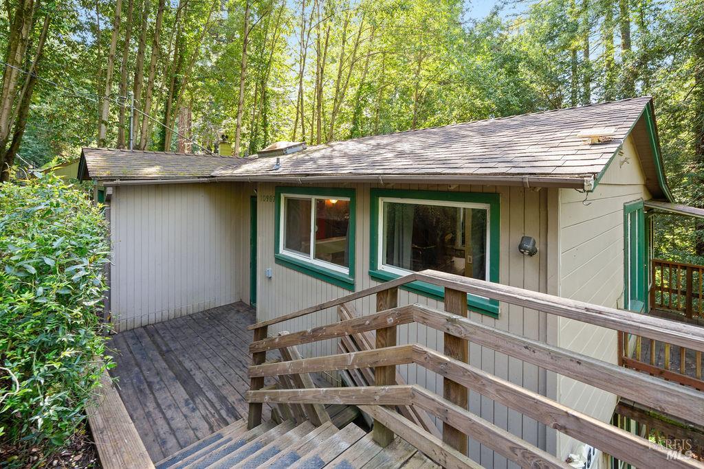10987 Terrace Drive Forestville CA 95436