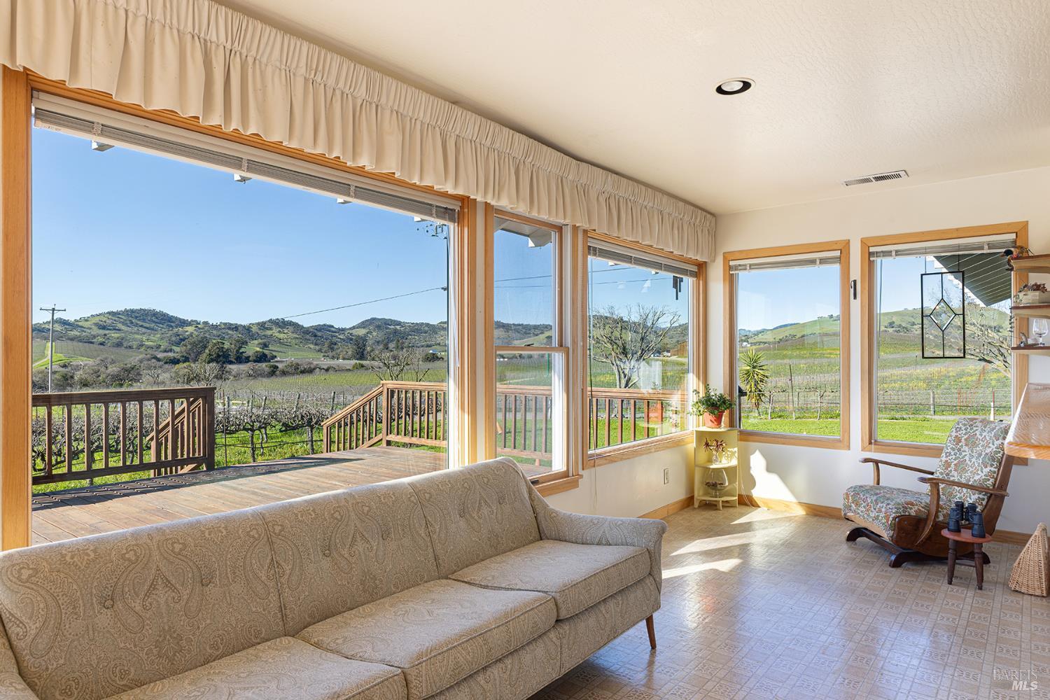 1289 Duhig Road Napa CA 94559