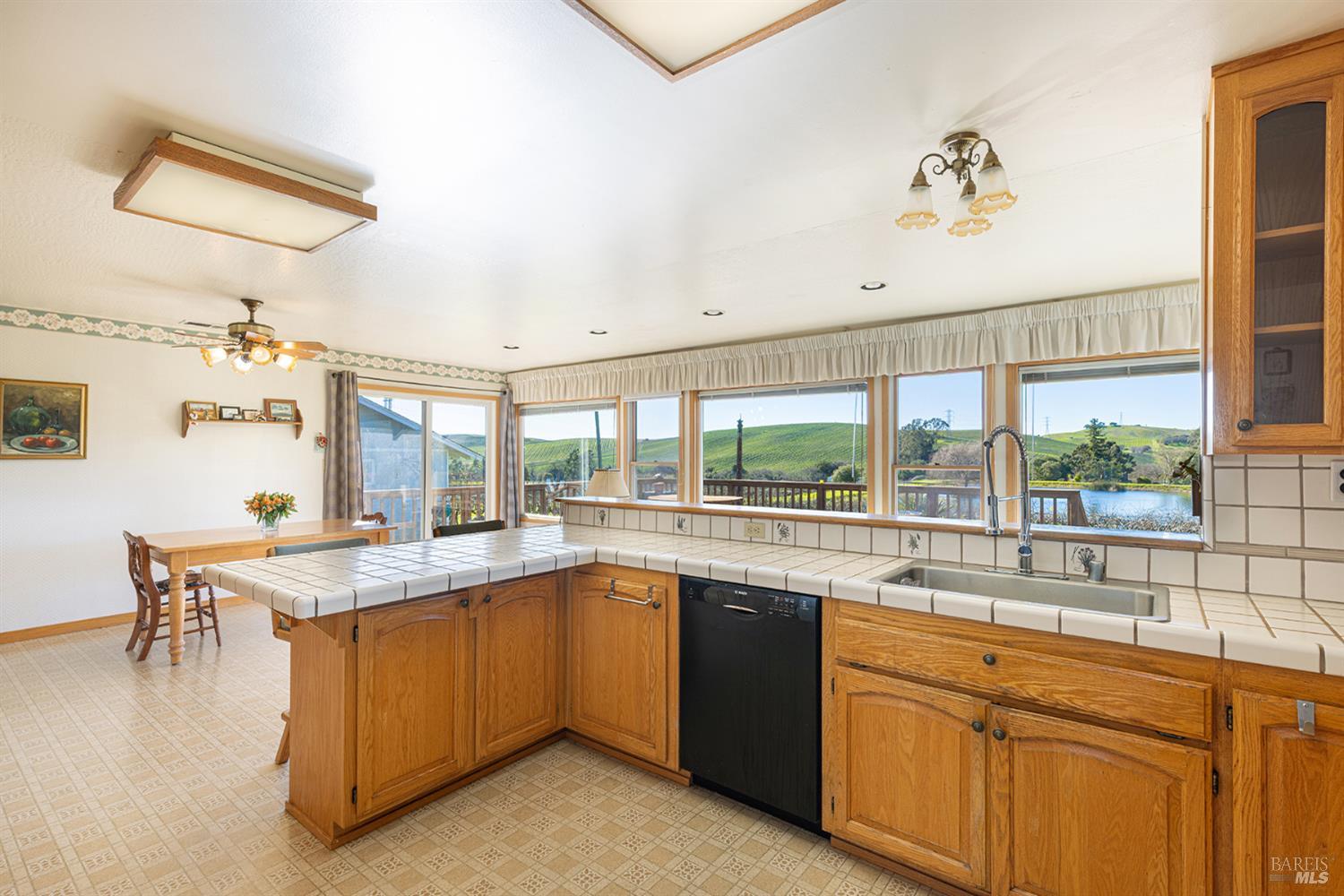 1289 Duhig Road Napa CA 94559