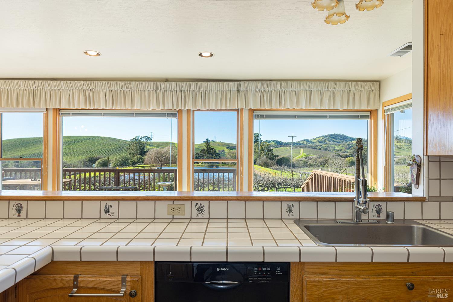 1289 Duhig Road Napa CA 94559