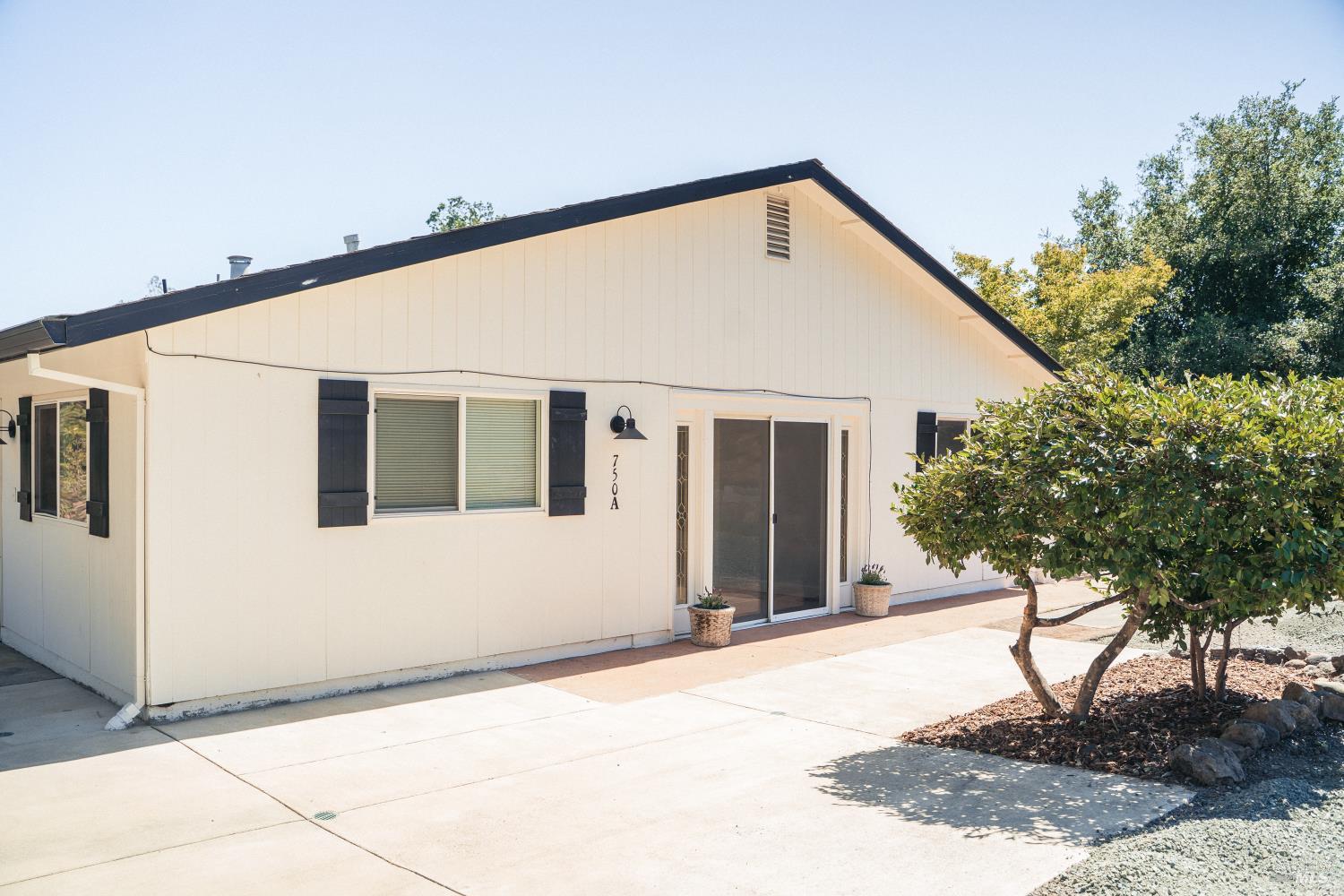 750 Deer Park Road St. Helena CA 94574