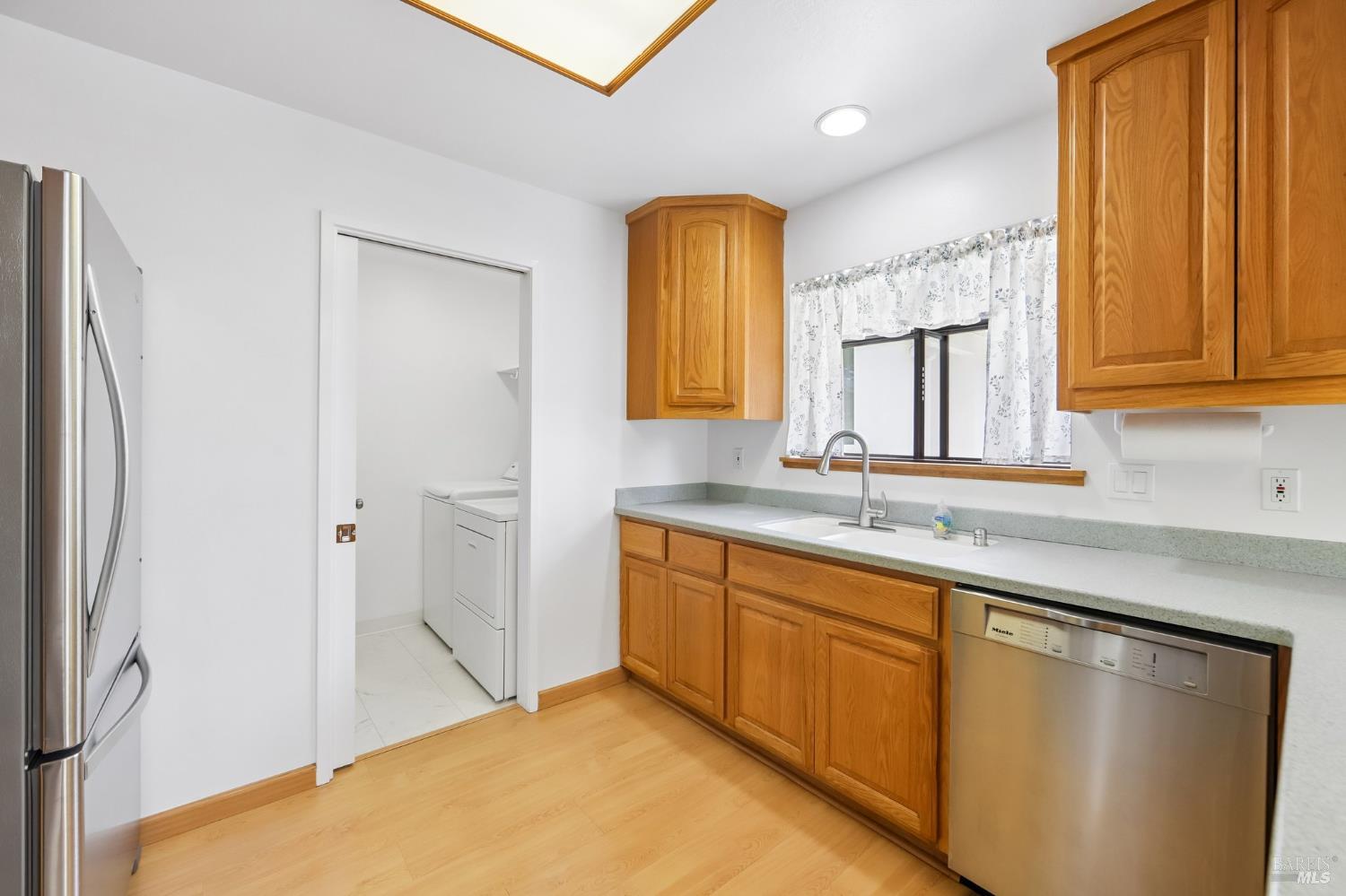 1078 Simmons Lane Novato CA 94945