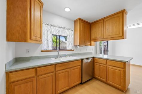 1078 Simmons Lane Novato CA 94945