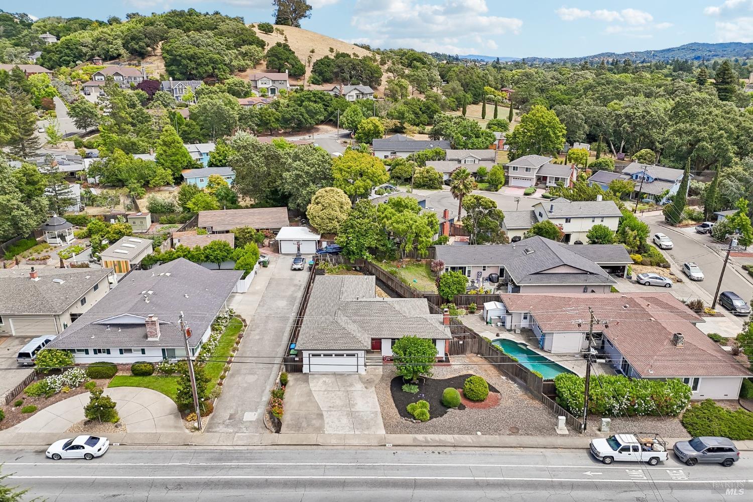 1078 Simmons Lane Novato CA 94945