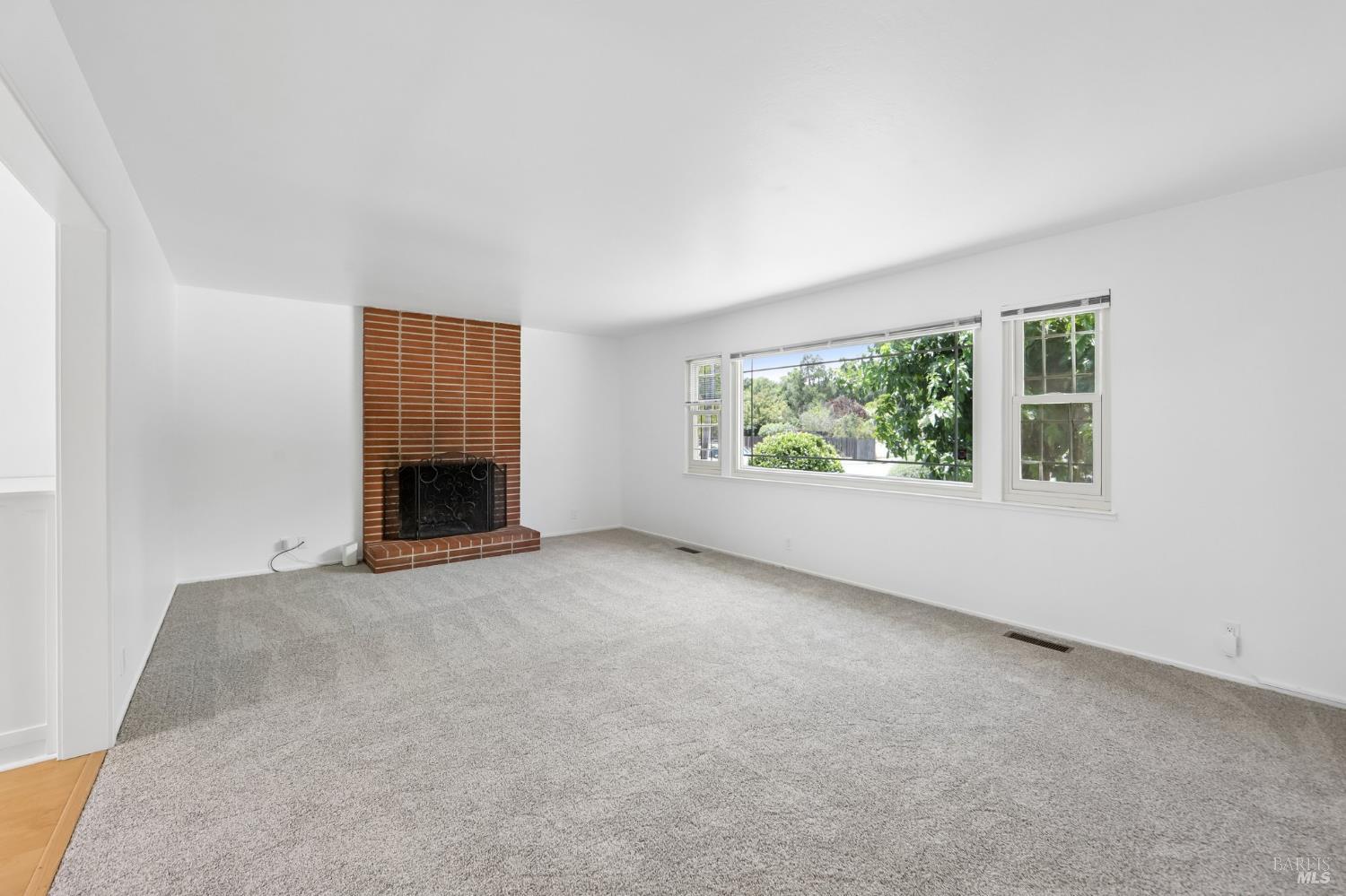 1078 Simmons Lane Novato CA 94945