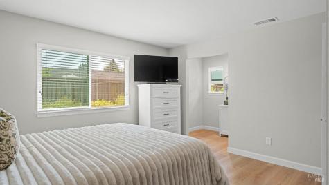 2236 Valdes Court Santa Rosa CA 95403
