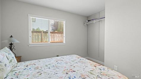 2236 Valdes Court Santa Rosa CA 95403