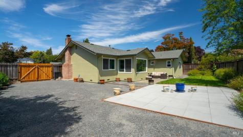 2236 Valdes Court Santa Rosa CA 95403