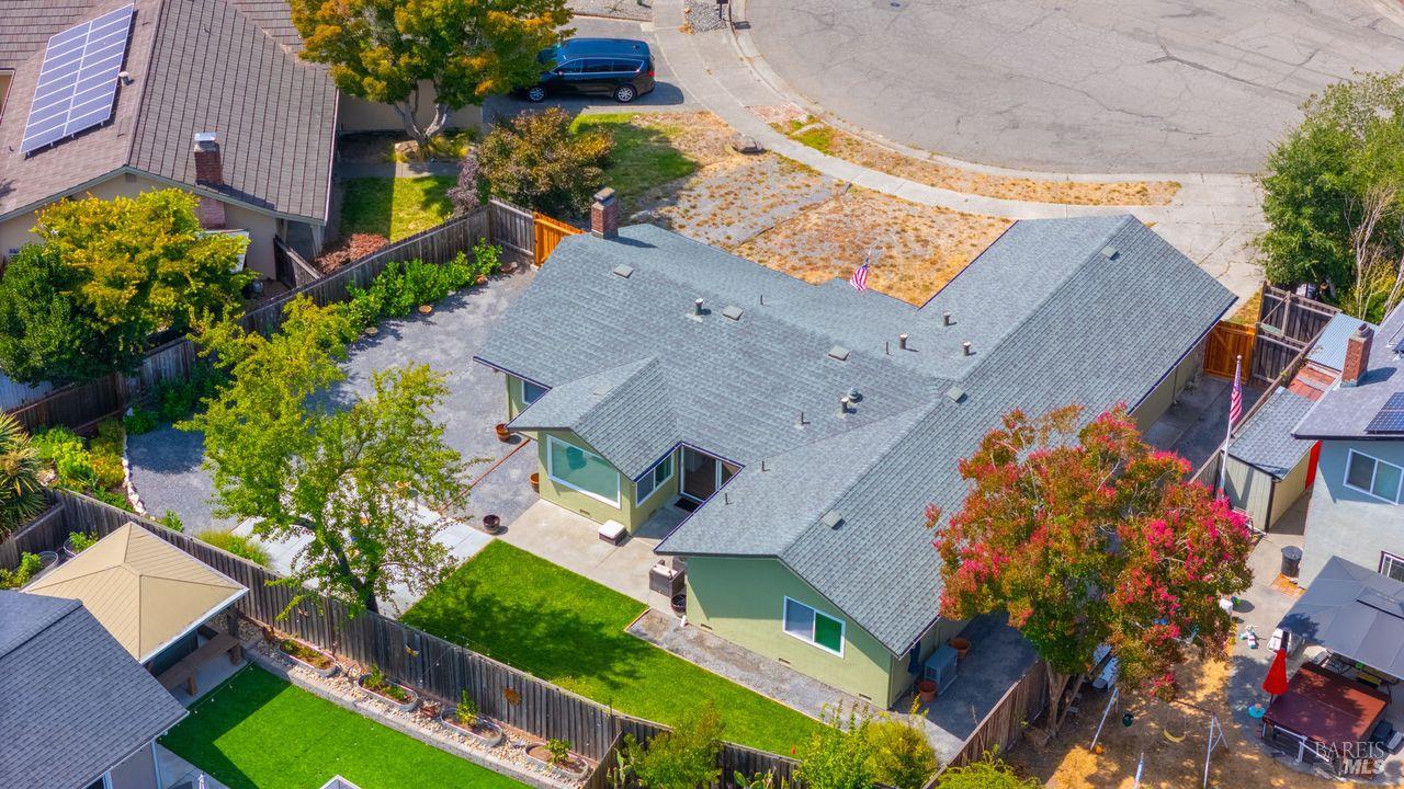 2236 Valdes Court Santa Rosa CA 95403